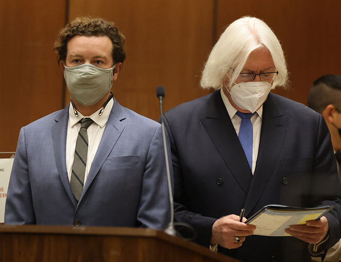 “No More Linkin Park For Me”: Band’s New Singer Emily Armstrong Slammed Over Scientology Claim “No More Linkin Park For Me”: Band’s New Singer Emily Armstrong Slammed Over Scientology Claim