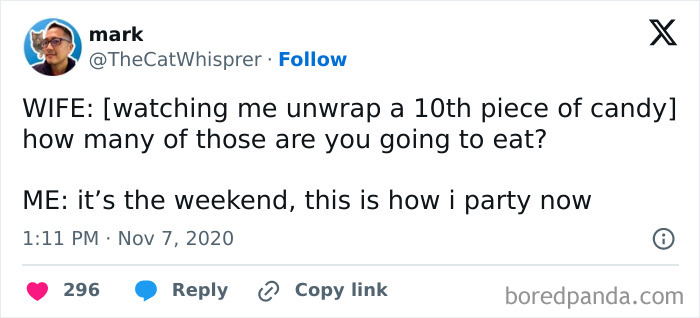 35 Hilarious Tweets Summarizing How Married Couples Spend Their Weekends Together 35 Hilarious Tweets Summarizing How Married Couples Spend Their Weekends Together