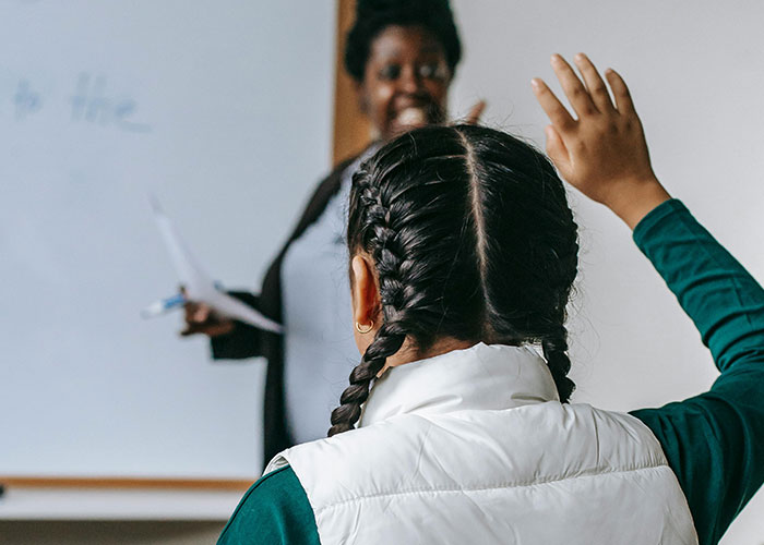 30 Teachers Share What Screams &#8220;I Have Unlimited Screen Time&#8221; In Students