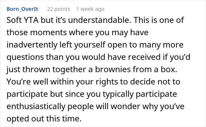 “I Feel Like I Am Right”: Woman Asks If She’s A Jerk To Boycott “Grandma Shower” At Work “I Feel Like I Am Right”: Woman Asks If She’s A Jerk To Boycott “Grandma Shower” At Work