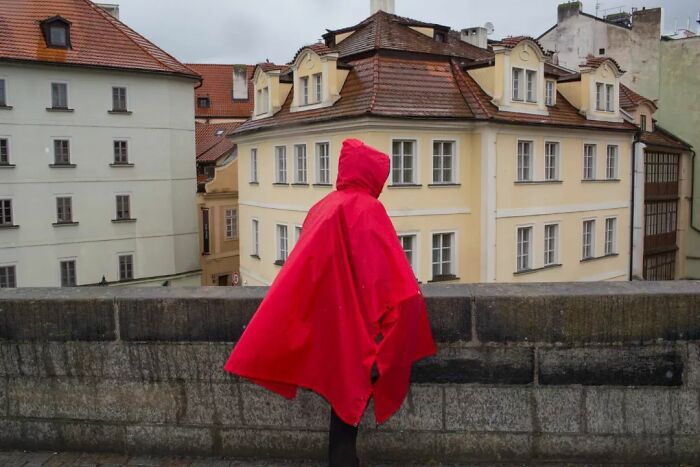 Fun Accidental Moments Captured By This Street Photographer (50 New Pics) Fun Accidental Moments Captured By This Street Photographer (50 New Pics)