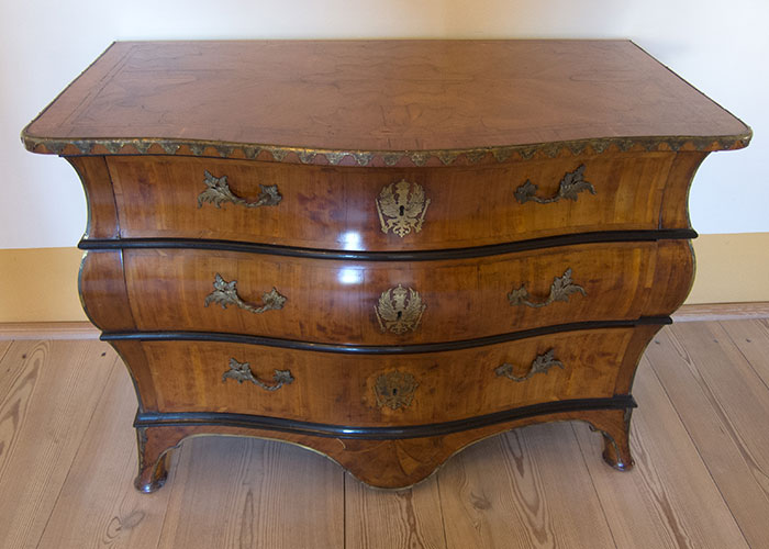 30 People Share The Best And Strangest Things They Have Inherited 30 People Share The Best And Strangest Things They Have Inherited