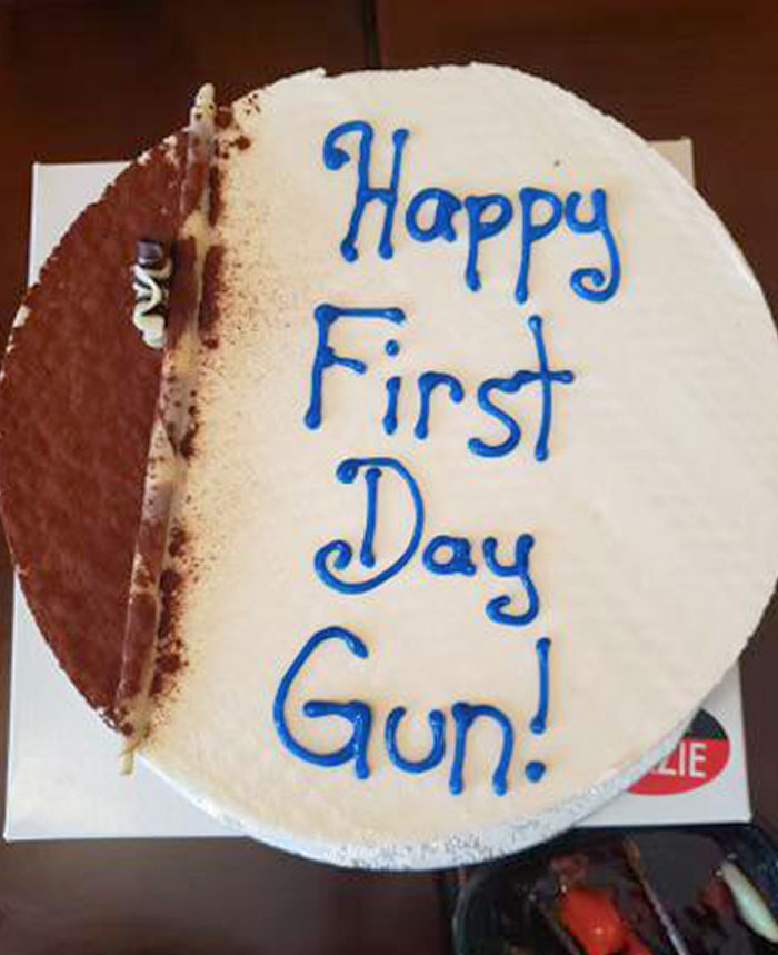 50 Embarrassing Employee-Boss Moments That Were So Bad People Had To Share 50 Embarrassing Employee-Boss Moments That Were So Bad People Had To Share