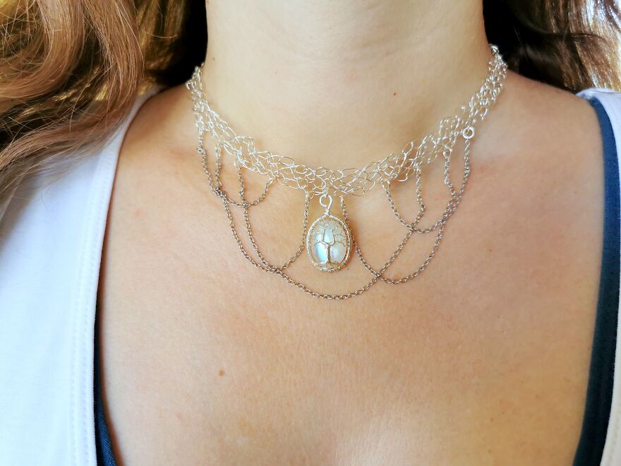 I Crocheted With Wire To Make This Elven Moonstone Necklace (8 Pics) I Crocheted With Wire To Make This Elven Moonstone Necklace (8 Pics)