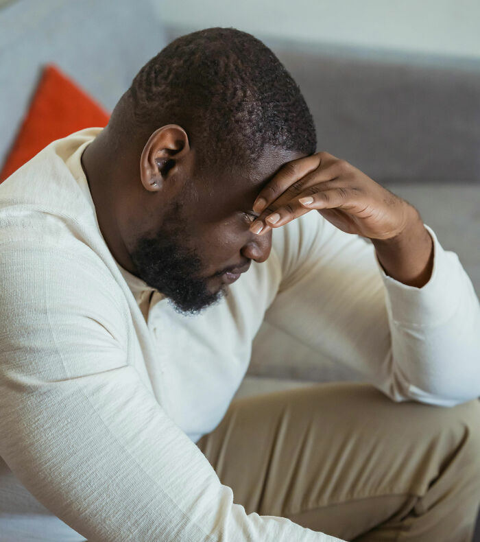 “If They Like Crystals”: 50 Things That Make Men Lose Interest In A Woman “If They Like Crystals”: 50 Things That Make Men Lose Interest In A Woman