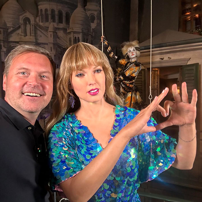&ldquo;I Ordered Taylor Swift From Wish&rdquo;: Fans Roast Wax Museum&rsquo;s Latest Statue