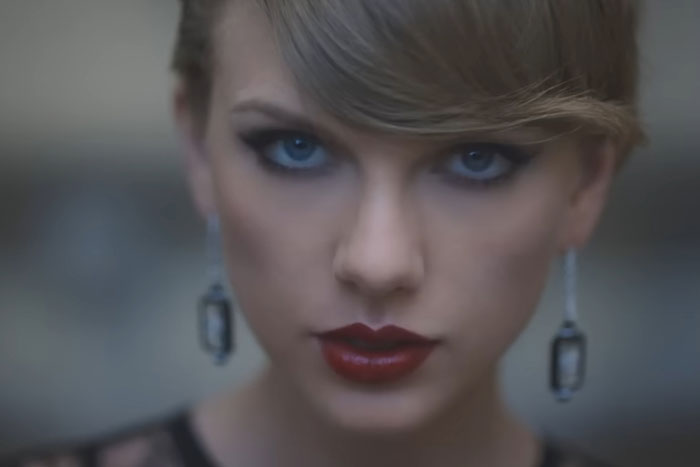 &ldquo;I Ordered Taylor Swift From Wish&rdquo;: Fans Roast Wax Museum&rsquo;s Latest Statue