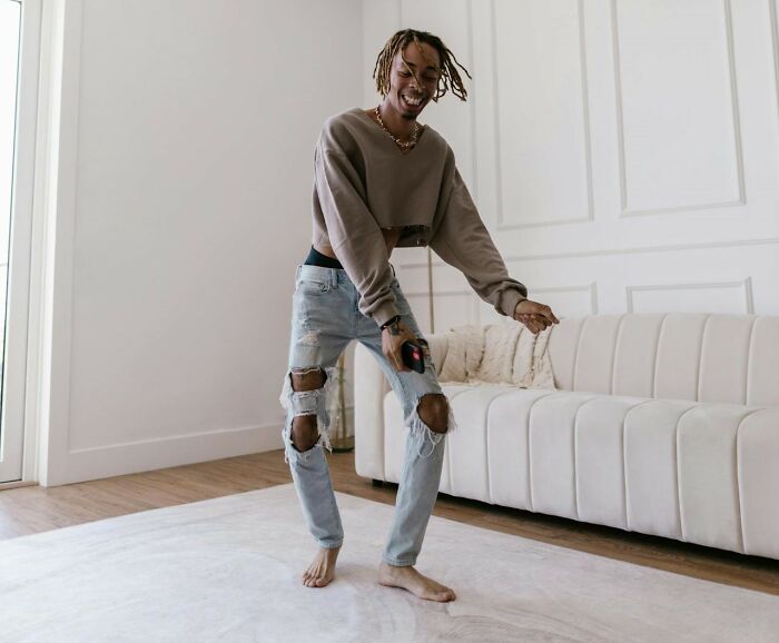 &ldquo;What&rsquo;s An Unwritten Rule In Your Household That Would Seem Bizarre To Outsiders?&rdquo; (50 Answers)