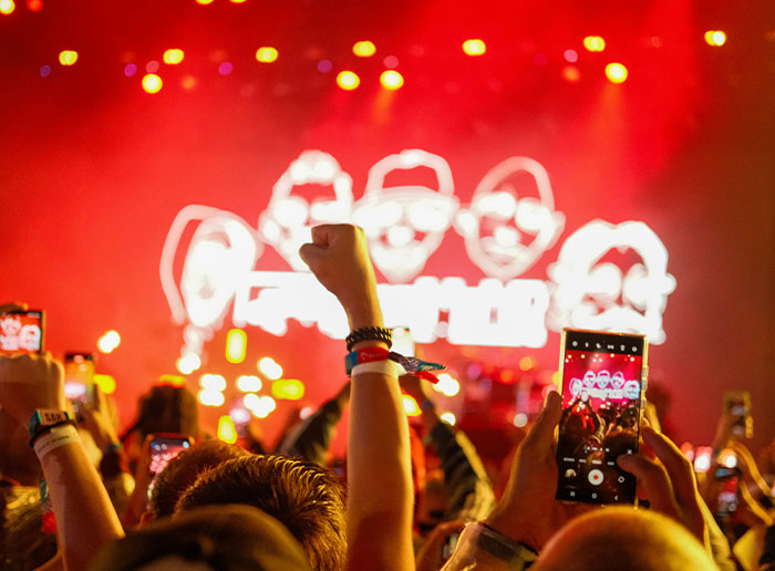 “The Whole Concept Is Idiotic”: 35 Dumb Things People Continue To Waste Their Money On