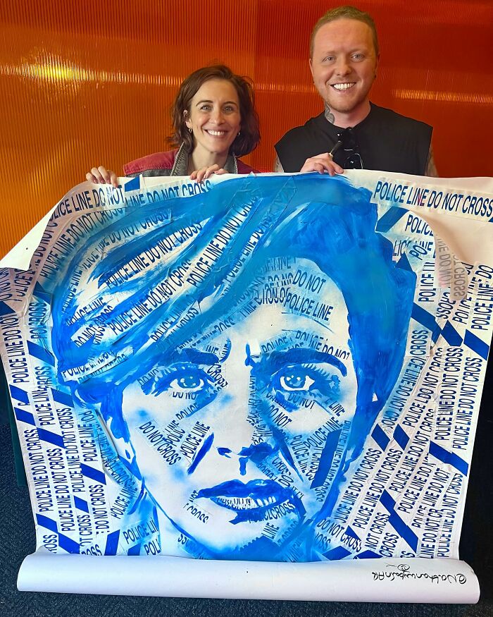 Artist Paints Iconic Celebrities With Unlikely Materials Like Coffee And Lipstick (55 Pics)