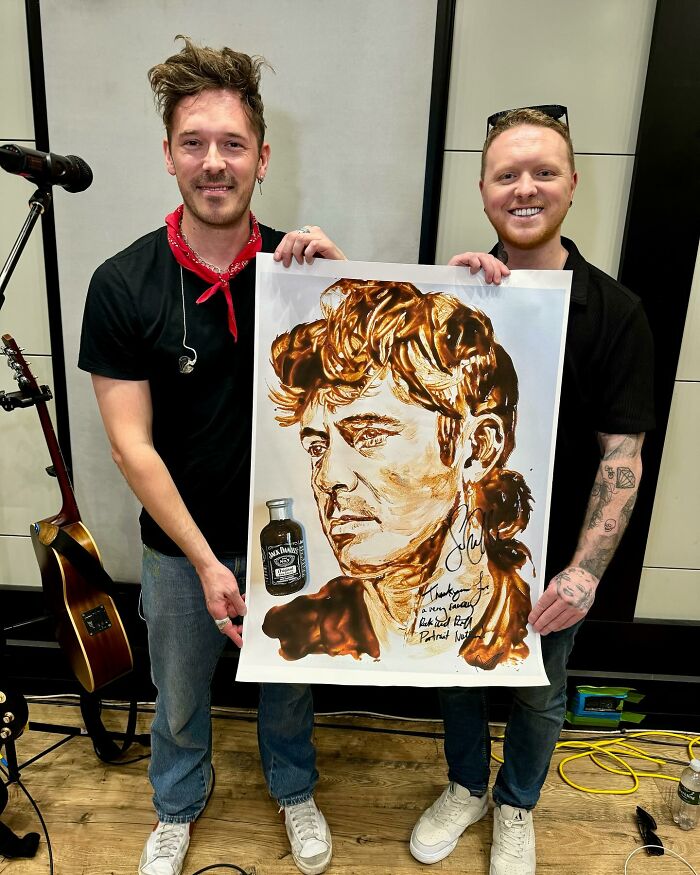 Artist Paints Iconic Celebrities With Unlikely Materials Like Coffee And Lipstick (55 Pics)