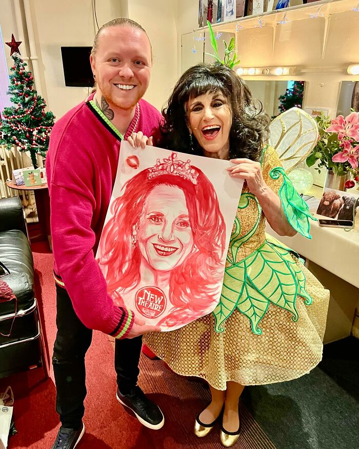 Artist Paints Iconic Celebrities With Unlikely Materials Like Coffee And Lipstick (55 Pics)