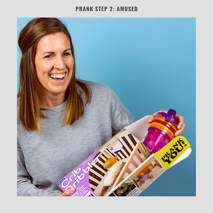 5 Hilarious Fake Gift Boxes To Seriously Confuse Your Friends And Family (New Pics) 5 Hilarious Fake Gift Boxes To Seriously Confuse Your Friends And Family (New Pics)