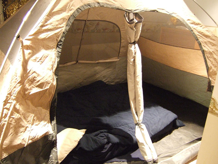 “No One Can Stop Me”: 40 People Confess To The Weirdest Things They Do Living Alone “No One Can Stop Me”: 40 People Confess To The Weirdest Things They Do Living Alone