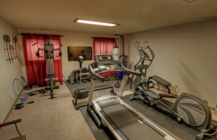 “No One Can Stop Me”: 40 People Confess To The Weirdest Things They Do Living Alone “No One Can Stop Me”: 40 People Confess To The Weirdest Things They Do Living Alone