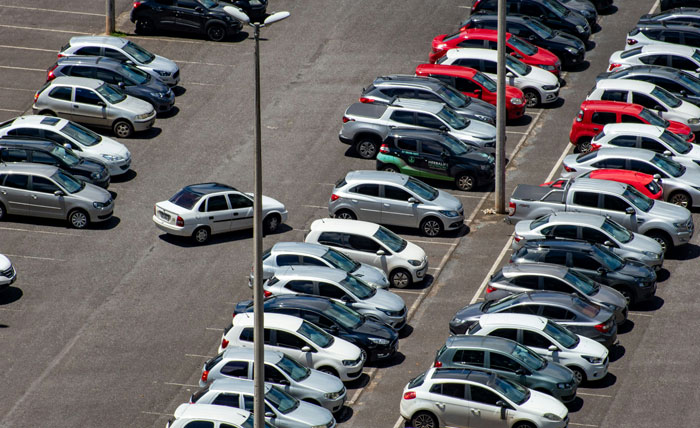 Woman In CVS Thinks She’s Above Everyone Else, Finds Herself Served Some Petty Revenge