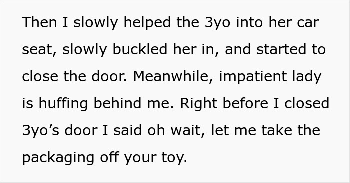 Woman In CVS Thinks She’s Above Everyone Else, Finds Herself Served Some Petty Revenge Woman In CVS Thinks She’s Above Everyone Else, Finds Herself Served Some Petty Revenge