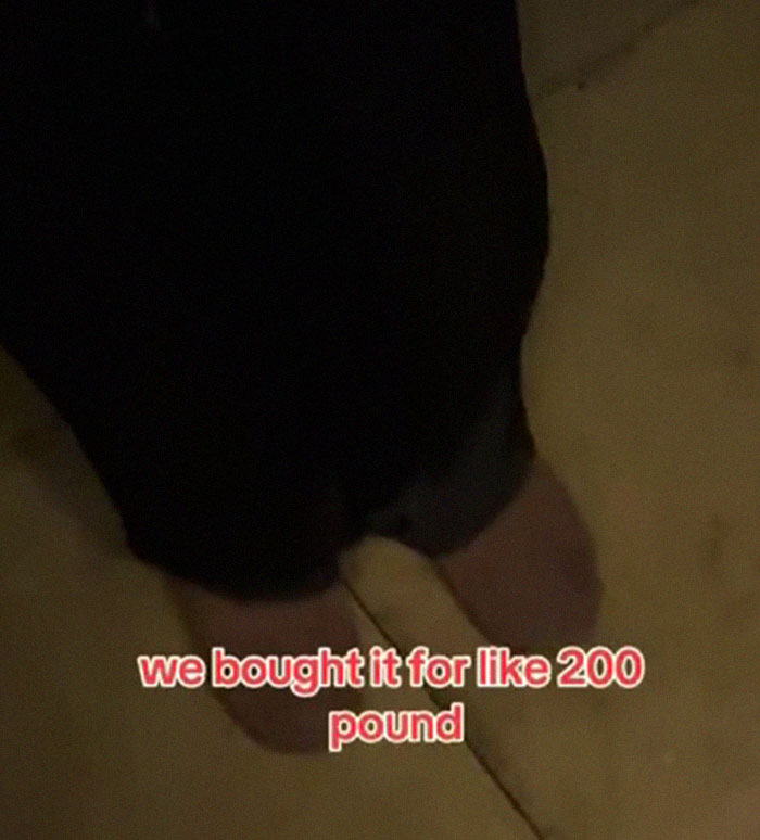 Karen Comes To Woman’s Home To Judge Her Car As It’s Not As Nice As The Rest In The Neighborhood Karen Comes To Woman’s Home To Judge Her Car As It’s Not As Nice As The Rest In The Neighborhood