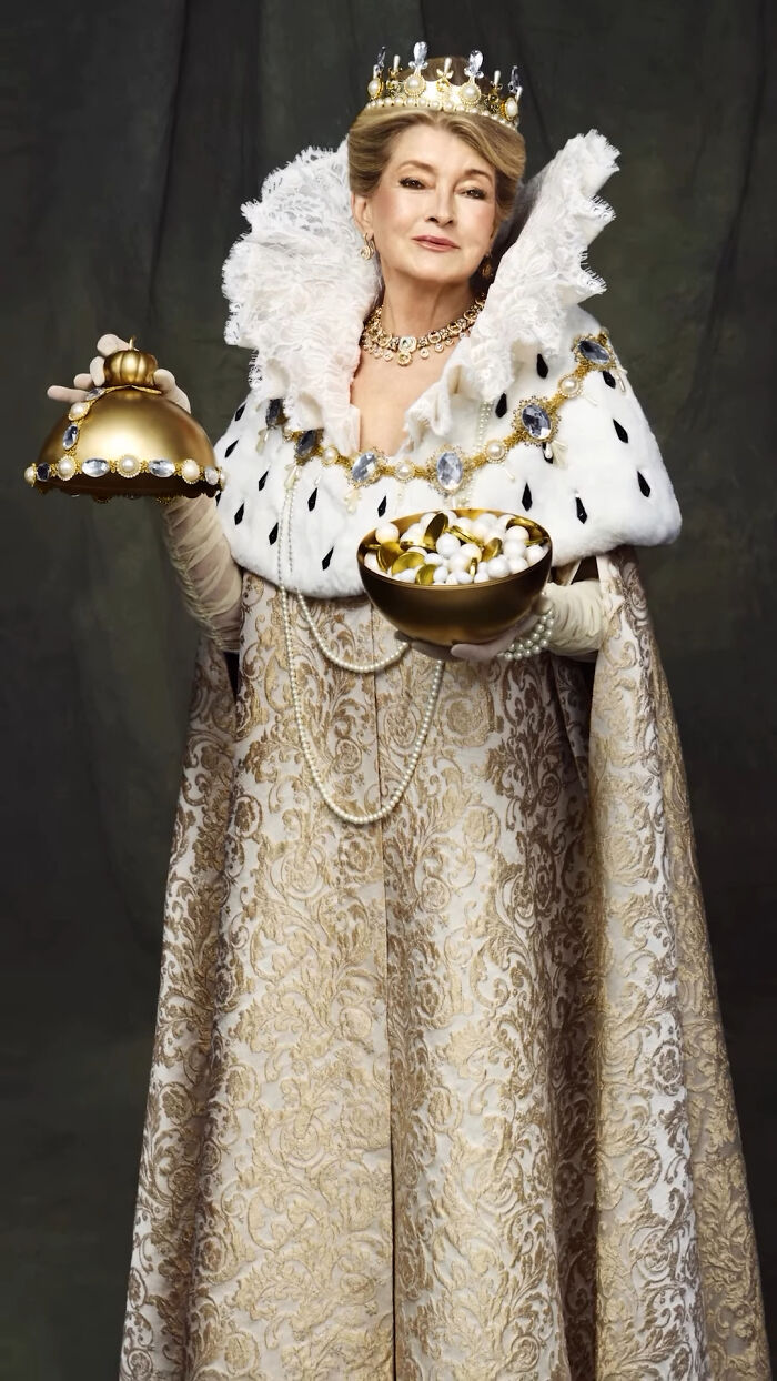 Ryan Reynolds Fires Back After Martha Stewart Claims He “Isn’t Funny In Real Life” Ryan Reynolds Fires Back After Martha Stewart Claims He “Isn’t Funny In Real Life”