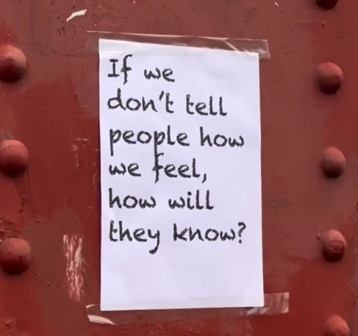 39 Wholesome Messages You Need To See, From The Streets Of London Directly To People’s Hearts 39 Wholesome Messages You Need To See, From The Streets Of London Directly To People’s Hearts