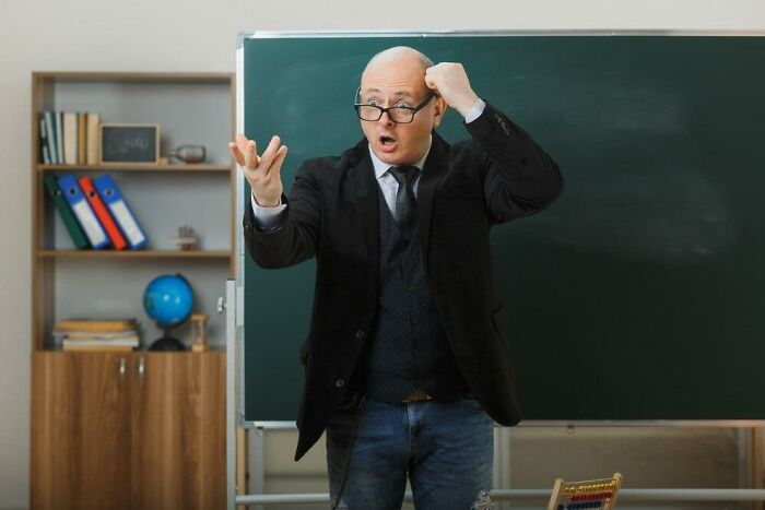 50 Things The “Weird” Kid At School Did That Still Haunt People Years Later