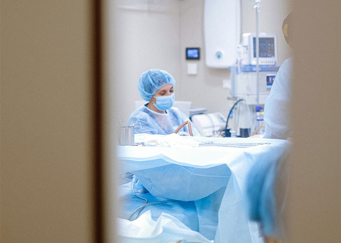 “Fell Onto The Banana”: 50 Times Patients Tried To Fool Doctors With Ridiculous Lies “Fell Onto The Banana”: 50 Times Patients Tried To Fool Doctors With Ridiculous Lies