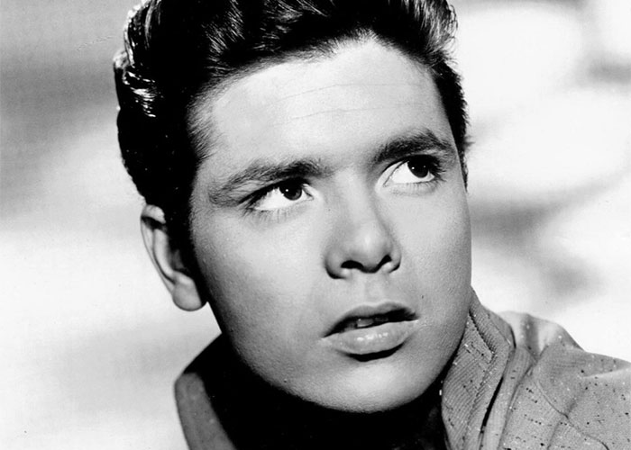 “Fell Onto The Banana”: 50 Times Patients Tried To Fool Doctors With Ridiculous Lies “Fell Onto The Banana”: 50 Times Patients Tried To Fool Doctors With Ridiculous Lies