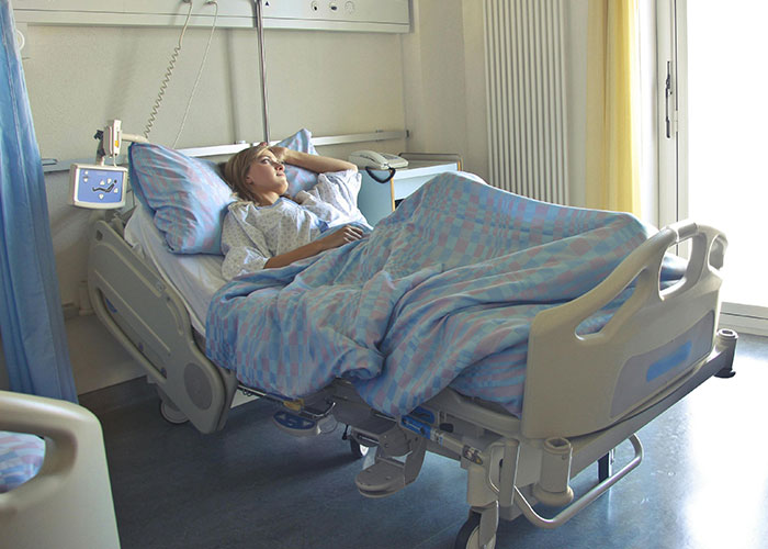 “Fell Onto The Banana”: 50 Times Patients Tried To Fool Doctors With Ridiculous Lies “Fell Onto The Banana”: 50 Times Patients Tried To Fool Doctors With Ridiculous Lies