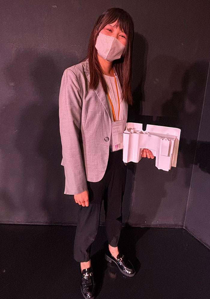 18 Hilarious “Mundane Halloween” Costumes That Capture Everyday Situations In Extreme Detail 18 Hilarious “Mundane Halloween” Costumes That Capture Everyday Situations In Extreme Detail