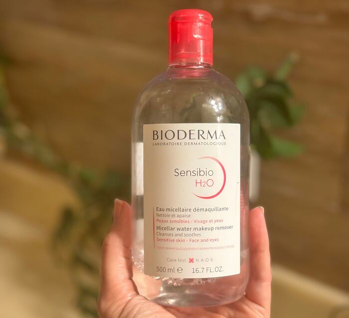 We’re Cringing (And Learning) From These 15 Insane Beauty Fails Straight From Reddit We’re Cringing (And Learning) From These 15 Insane Beauty Fails Straight From Reddit