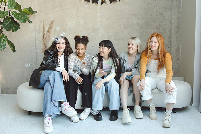 Dad Asks If He&rsquo;s The [Jerk] For Leaving His Kid&rsquo;s B-Day Party Because Cake Had Her Deadname On It