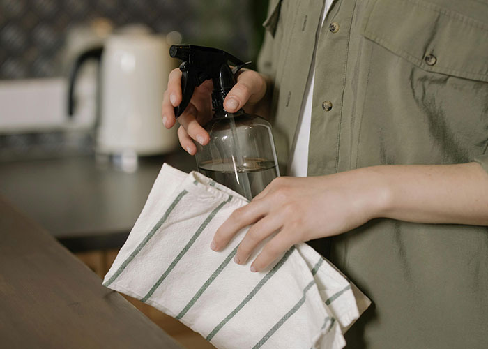 30 People Debunk The Worst Life Hacks They’ve Heard 30 People Debunk The Worst Life Hacks They’ve Heard