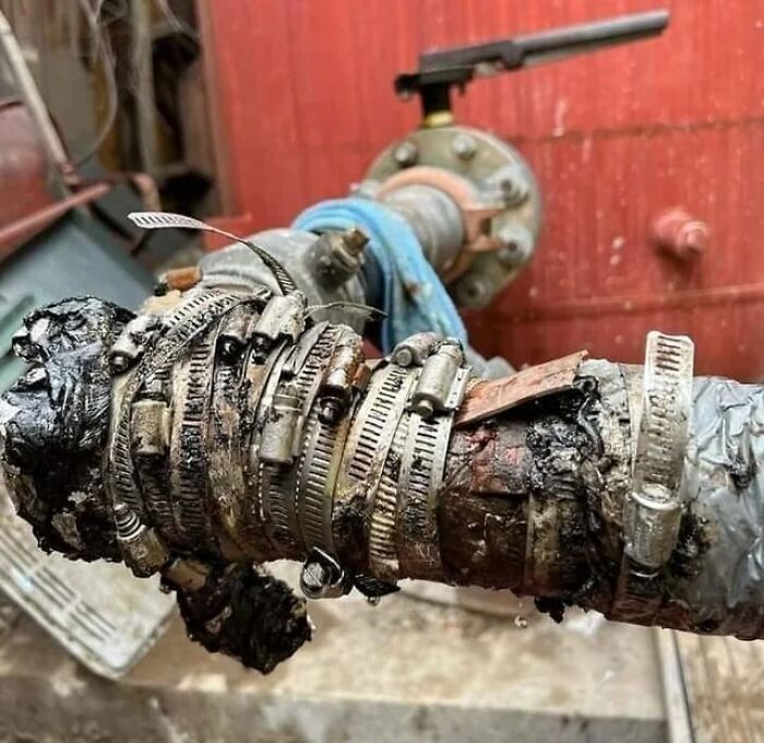 40 Times People Had Such Wild Solutions To Problems, They Ended Up On The “Anything Gone Wrong” Page 40 Times People Had Such Wild Solutions To Problems, They Ended Up On The “Anything Gone Wrong” Page