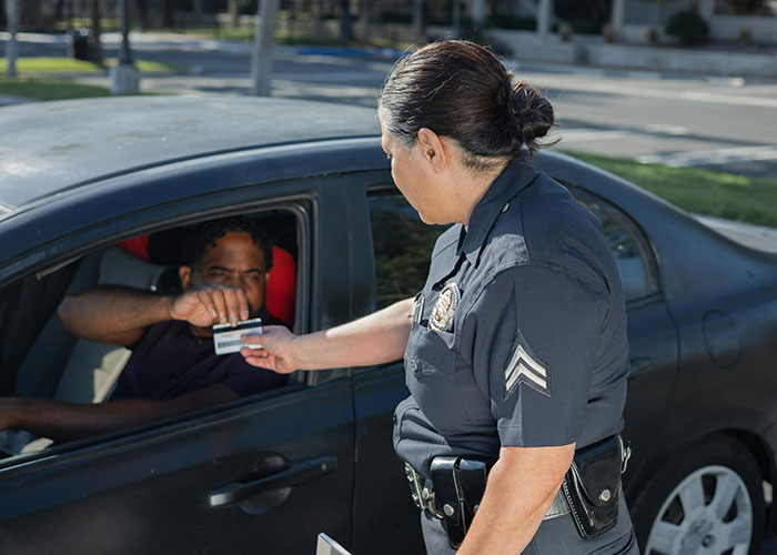 People Shared 40 Absolutely Normal Things They Can’t Own Because It’s Illegal Where They Live People Shared 40 Absolutely Normal Things They Can’t Own Because It’s Illegal Where They Live