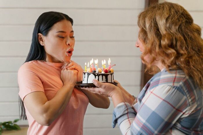 30 People Share Disgusting Things People Don&rsquo;t Realize Are Very Gross