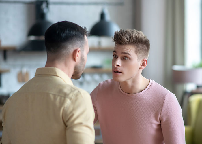 “I Feel Like The Bad Guy”: Man Refuses To Give Up On His Dream When Brother Asks For $30k “I Feel Like The Bad Guy”: Man Refuses To Give Up On His Dream When Brother Asks For $30k