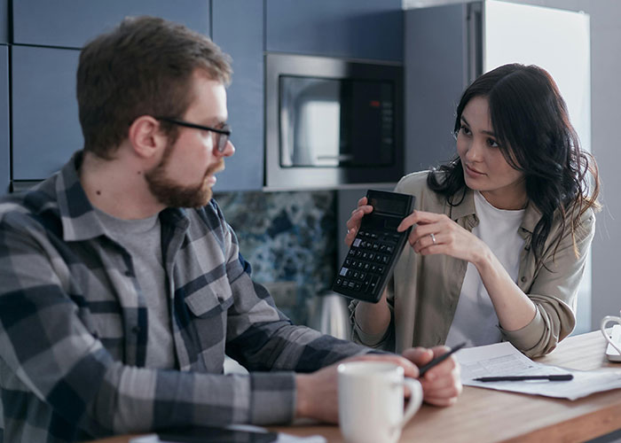 “I Feel Like The Bad Guy”: Man Refuses To Give Up On His Dream When Brother Asks For $30k “I Feel Like The Bad Guy”: Man Refuses To Give Up On His Dream When Brother Asks For $30k