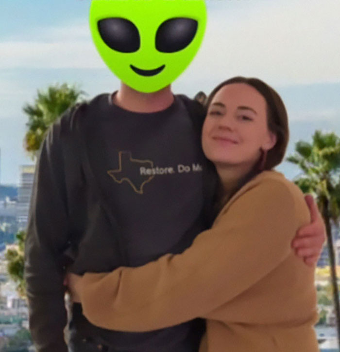 Man Breaks Up With Girlfriend With A “Traumatizing” Note, People Accuse Her Of Being “Delusional” Man Breaks Up With Girlfriend With A “Traumatizing” Note, People Accuse Her Of Being “Delusional”