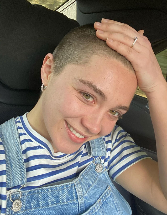 Florence Pugh Praised For Heartwarming Response To Fan Who Lost Her Mom To Cancer Florence Pugh Praised For Heartwarming Response To Fan Who Lost Her Mom To Cancer