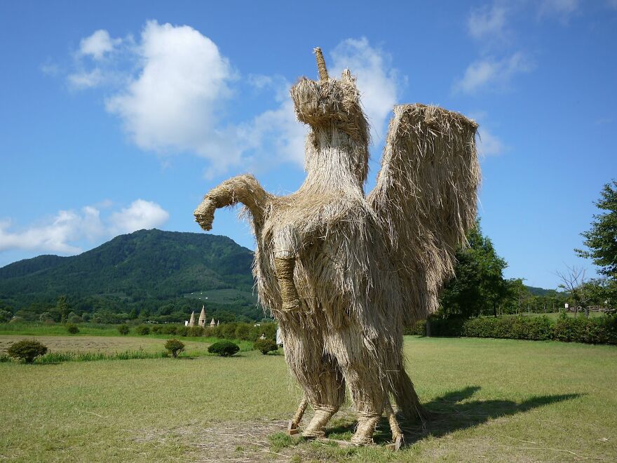 42 Of The Best Straw Sculptures Of Niigata’s Wara Art Festival From 2010 To 2024 42 Of The Best Straw Sculptures Of Niigata’s Wara Art Festival From 2010 To 2024