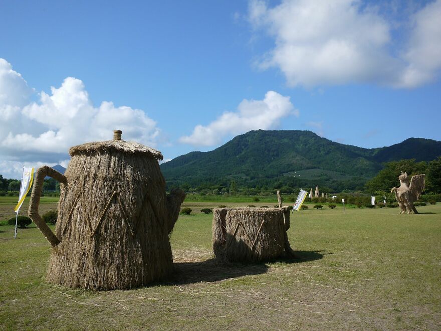 42 Of The Best Straw Sculptures Of Niigata’s Wara Art Festival From 2010 To 2024 42 Of The Best Straw Sculptures Of Niigata’s Wara Art Festival From 2010 To 2024