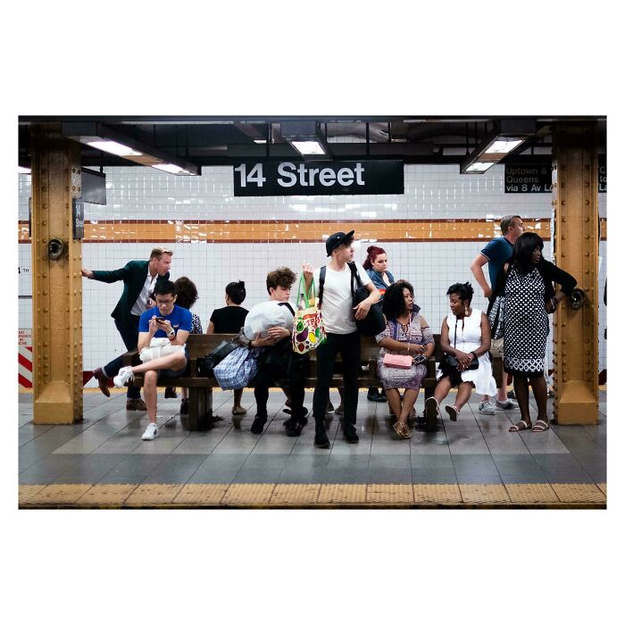 35 Times People Caught ‘Accidental Renaissance’ On Camera (New Pics) 35 Times People Caught ‘Accidental Renaissance’ On Camera (New Pics)