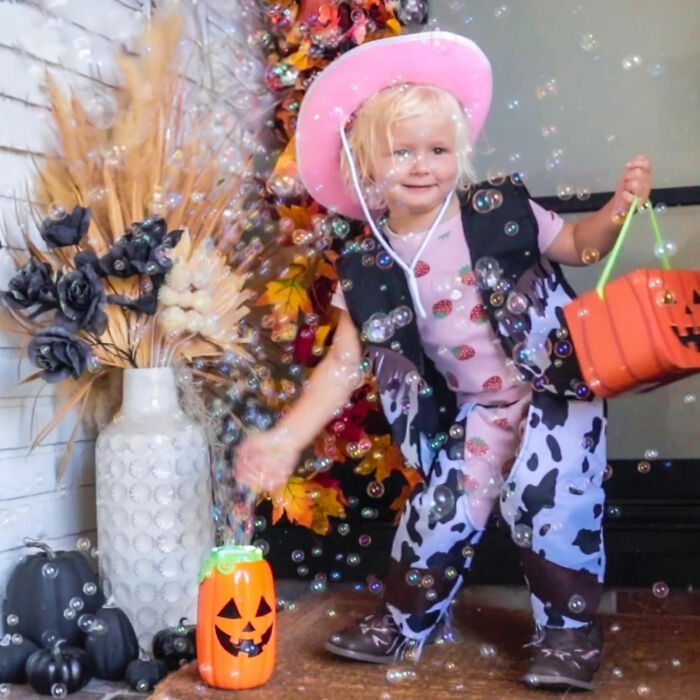 From Spooky To Spectacular: 22 Halloween Gems That’ll Blow Your Mind From Spooky To Spectacular: 22 Halloween Gems That’ll Blow Your Mind