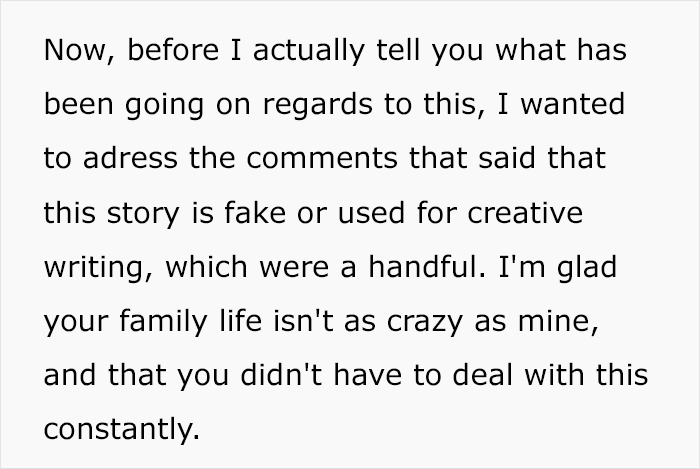 Woman Refuses To Let Her Little Sister Anywhere Near Her Puppy, Has To Call The Police Woman Refuses To Let Her Little Sister Anywhere Near Her Puppy, Has To Call The Police