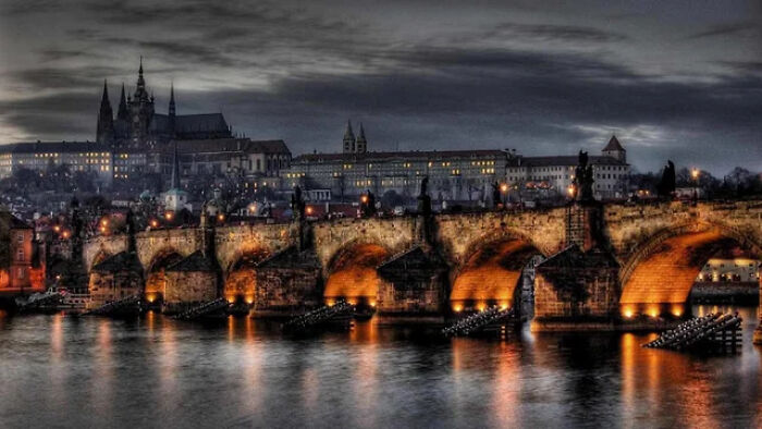 30 Buildings That Have Such An Evil Aura That They Could Be Supervillain Headquarters (New Pics) 30 Buildings That Have Such An Evil Aura That They Could Be Supervillain Headquarters (New Pics)