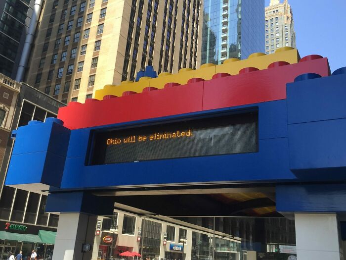 30 Buildings That Have Such An Evil Aura That They Could Be Supervillain Headquarters (New Pics) 30 Buildings That Have Such An Evil Aura That They Could Be Supervillain Headquarters (New Pics)