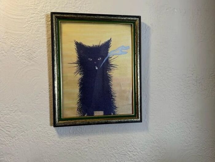 50 Times People Found The Funniest And Weirdest Things While Shopping Secondhand 50 Times People Found The Funniest And Weirdest Things While Shopping Secondhand