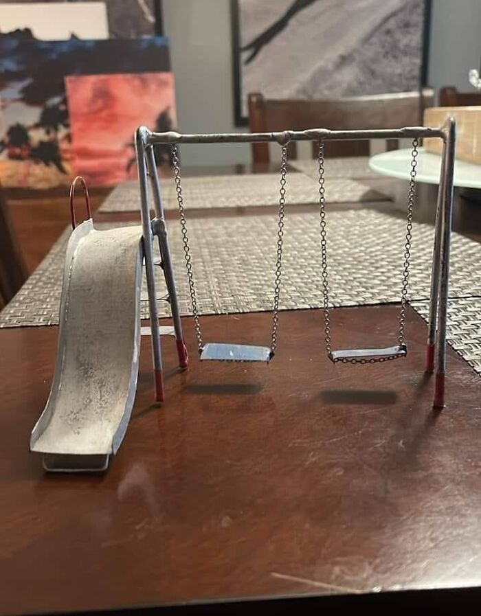 50 Times People Found The Funniest And Weirdest Things While Shopping Secondhand 50 Times People Found The Funniest And Weirdest Things While Shopping Secondhand