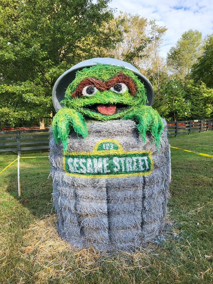 My Halloween Hay Bale Art To Brighten Your Day (12 New Pics) My Halloween Hay Bale Art To Brighten Your Day (12 New Pics)