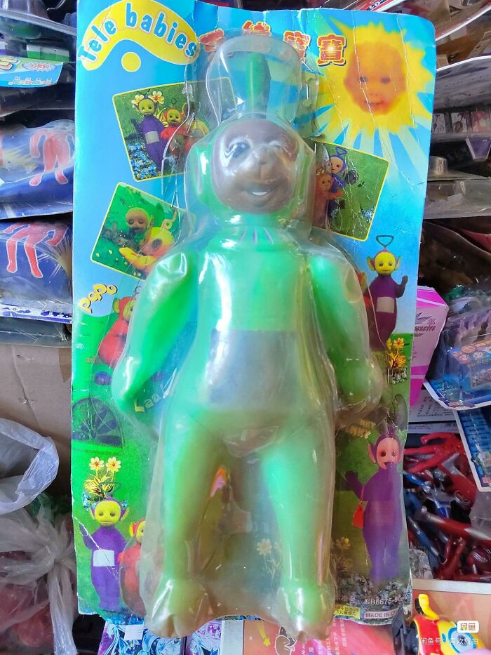 50 Epic Toy Design Fails That Are So Bad, It’s Actually Funny (New Pics) 50 Epic Toy Design Fails That Are So Bad, It’s Actually Funny (New Pics)